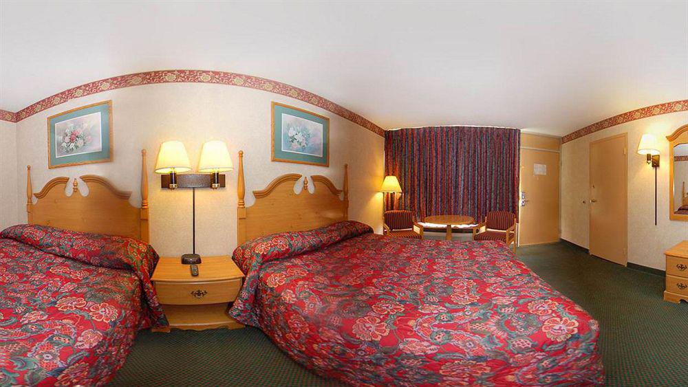Red Roof Inn & Suites Cave City Eksteriør billede
