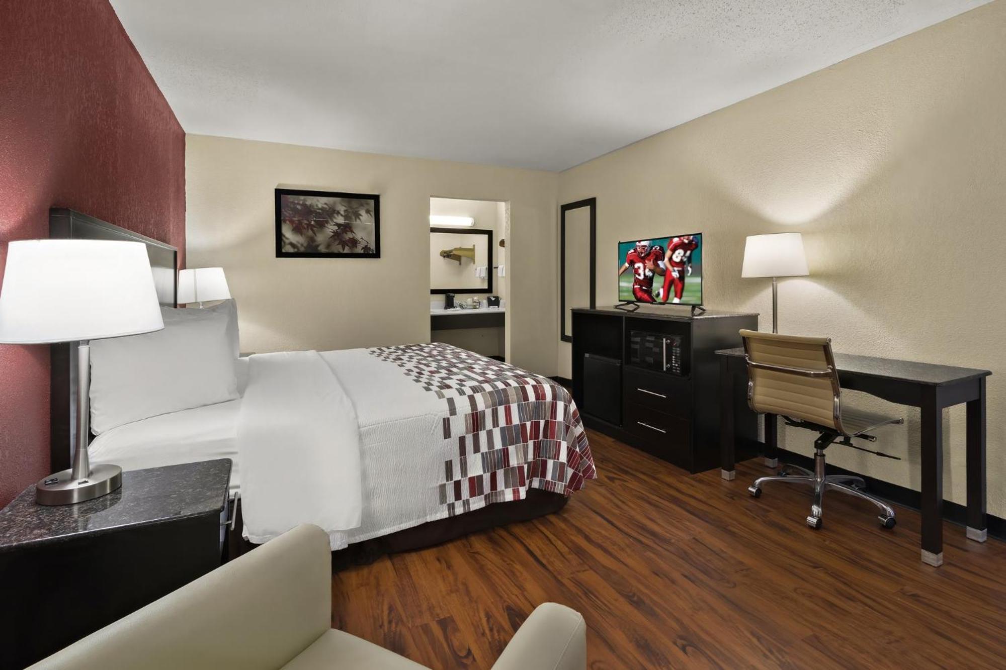 Red Roof Inn & Suites Cave City Eksteriør billede