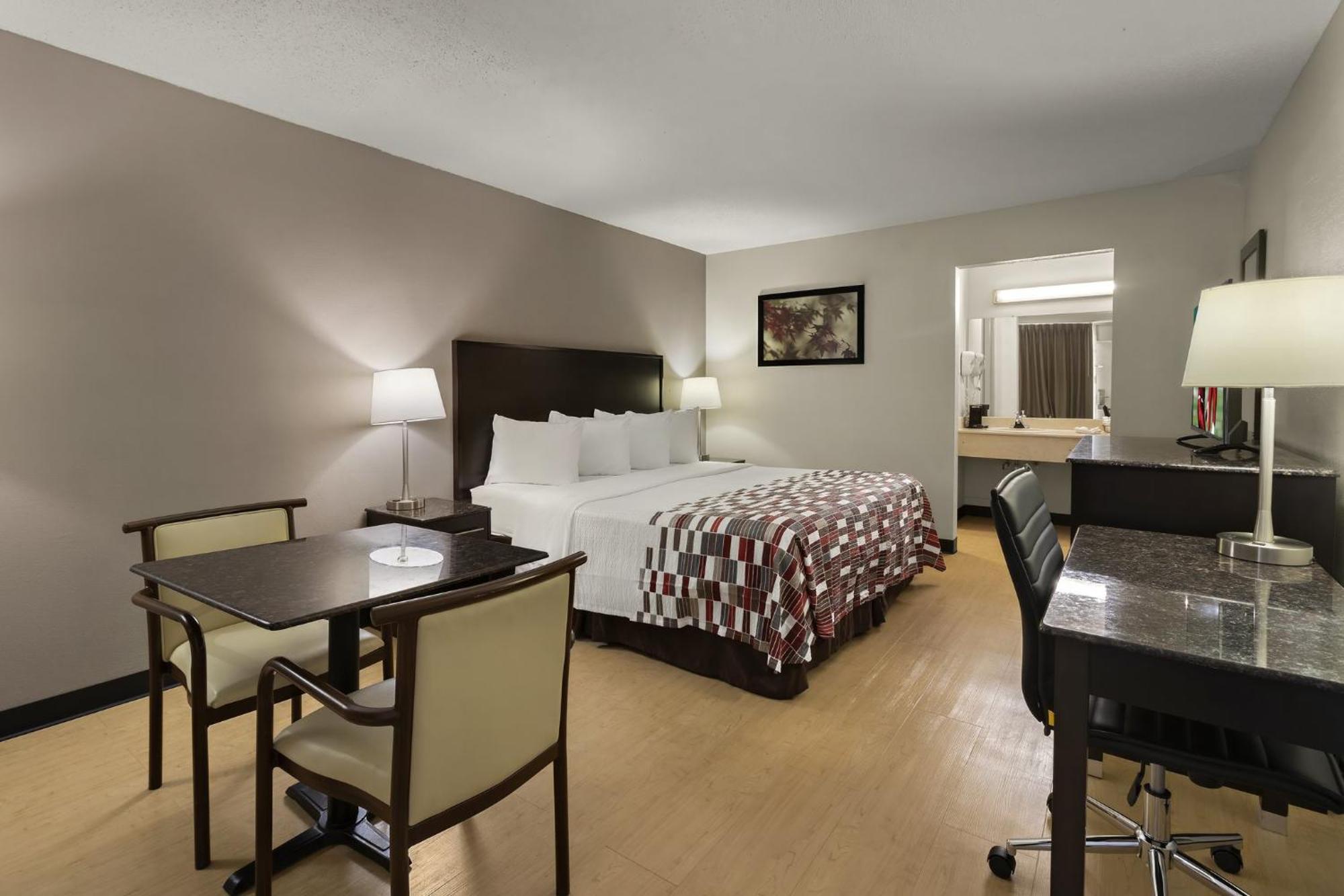 Red Roof Inn & Suites Cave City Eksteriør billede